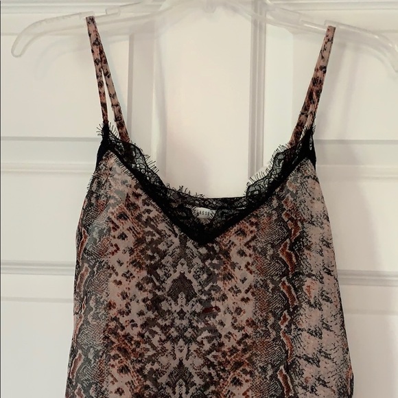 Bloomingdale's Tops - NWT Bloomingdale’s cami